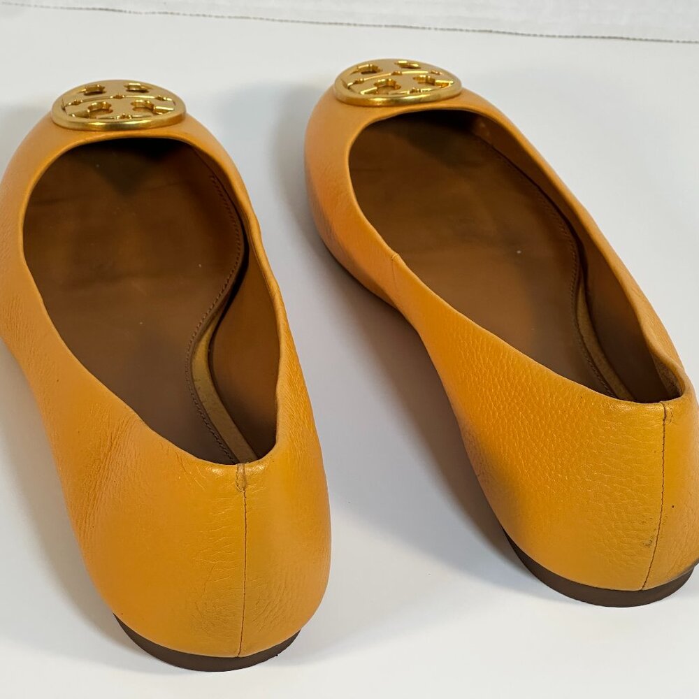 Tory Burch Size 9.5 Golden Flats - Picture 7 of 16